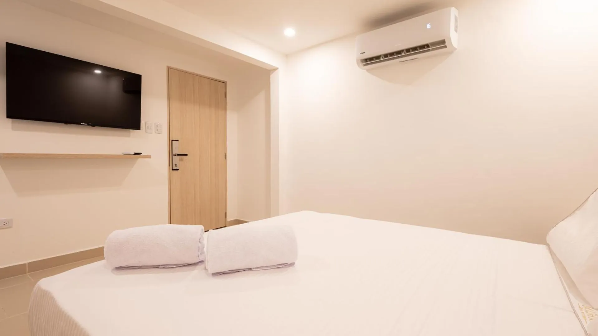 Guest house Casa Mishka Hotel Boutique Habitacion #105 Nuevo Cartagena